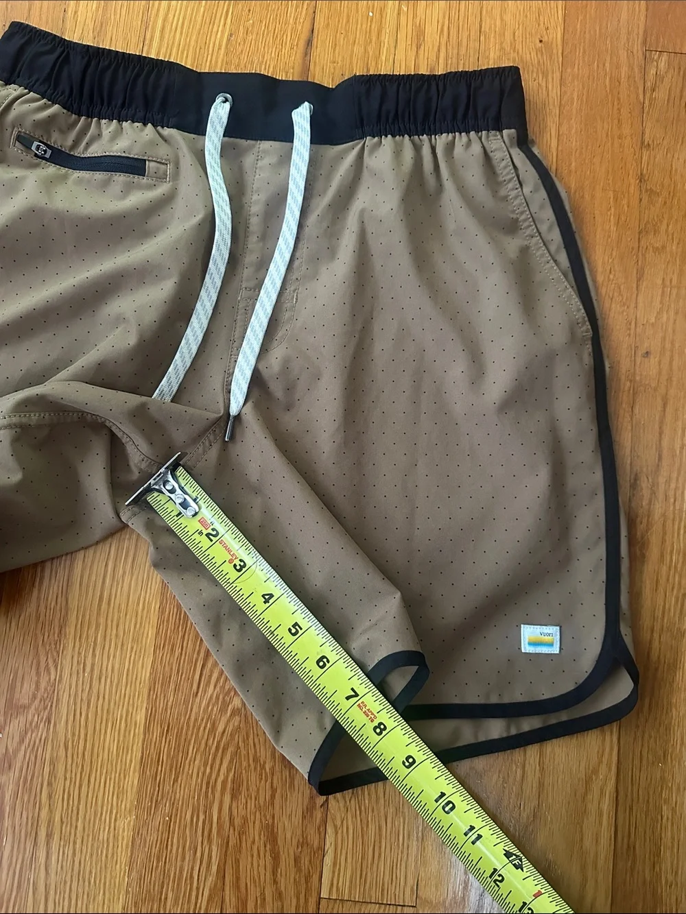 Vuori men’s swim, size small new no tags